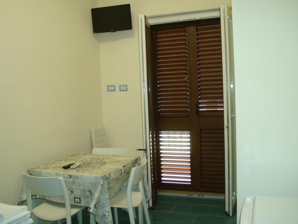 Guest House Mare E Luna Фьюмефреддо-Бруцио Экстерьер фото