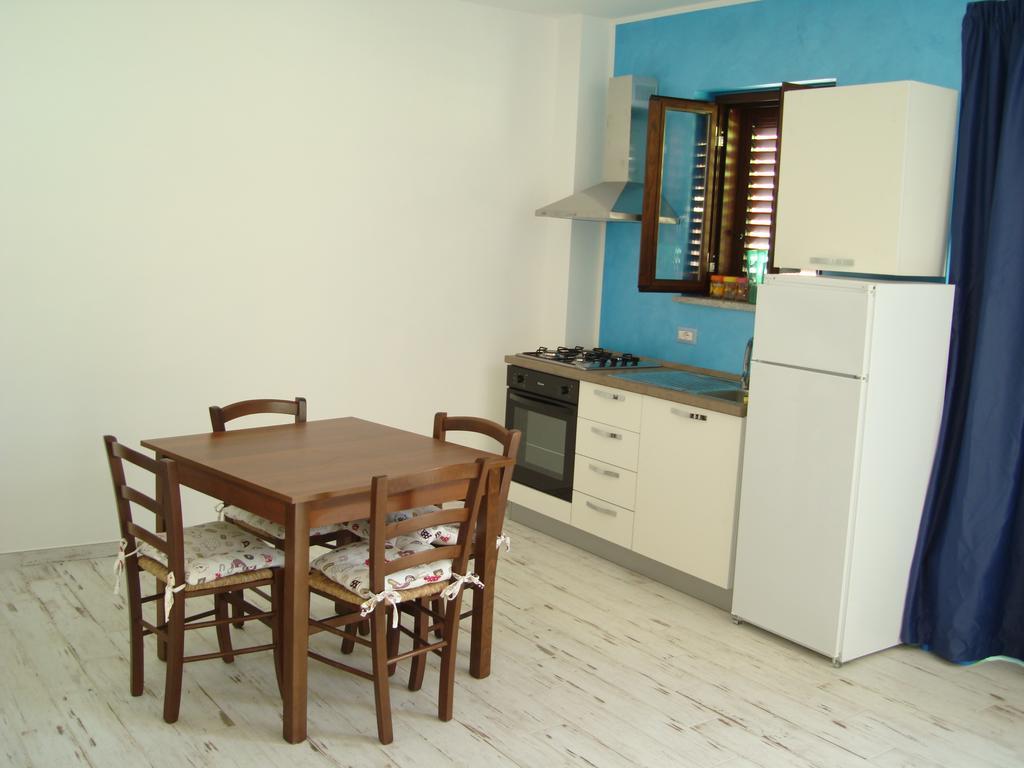 Guest House Mare E Luna Фьюмефреддо-Бруцио Экстерьер фото