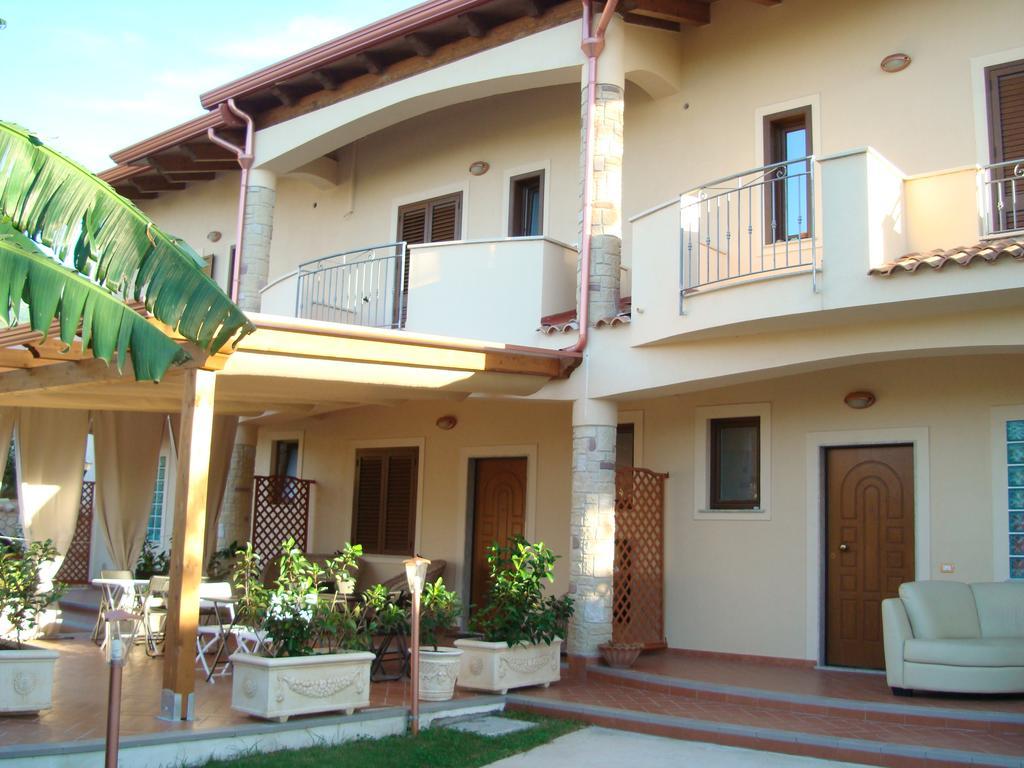 Guest House Mare E Luna Фьюмефреддо-Бруцио Экстерьер фото