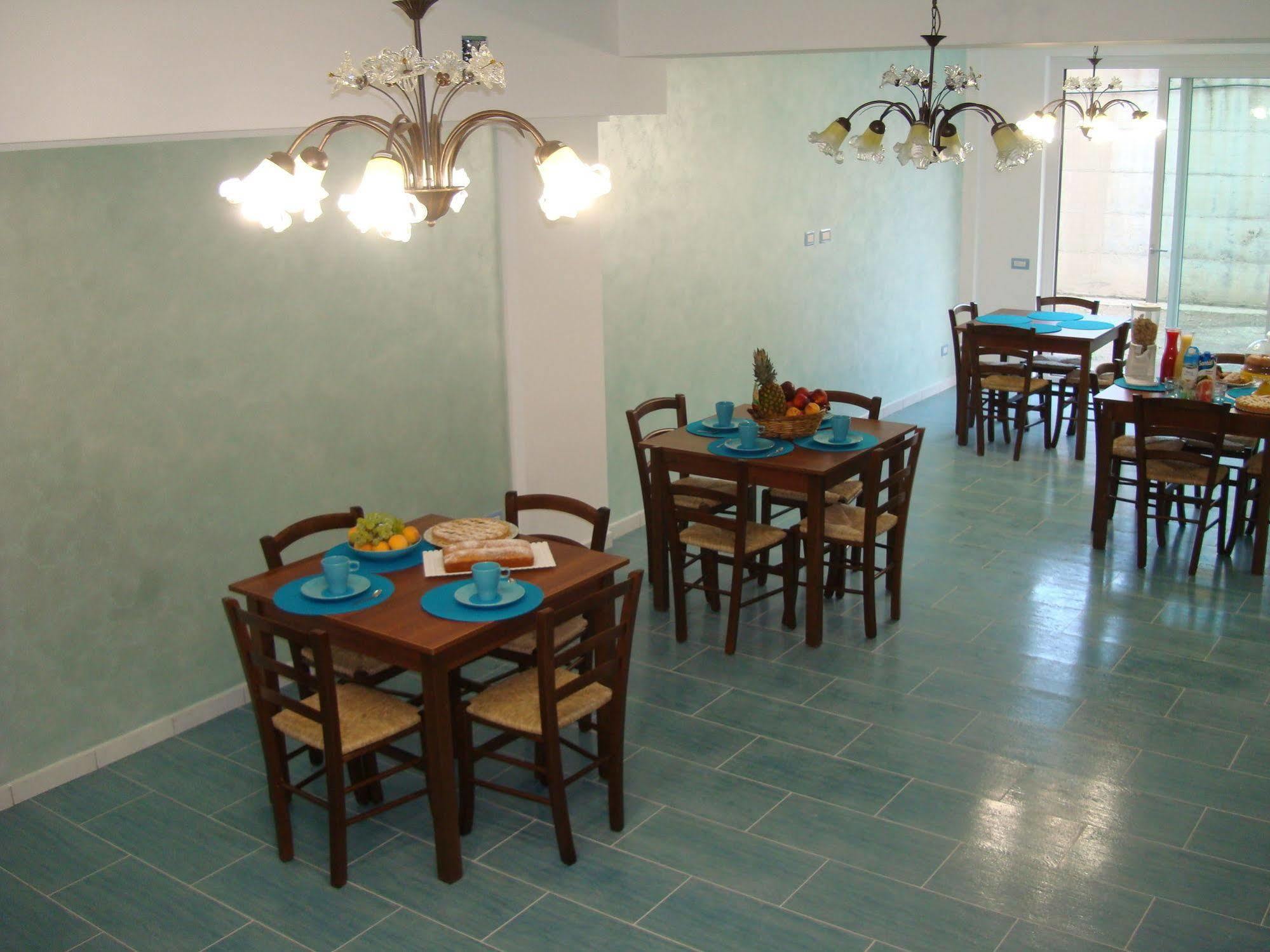 Guest House Mare E Luna Фьюмефреддо-Бруцио Экстерьер фото