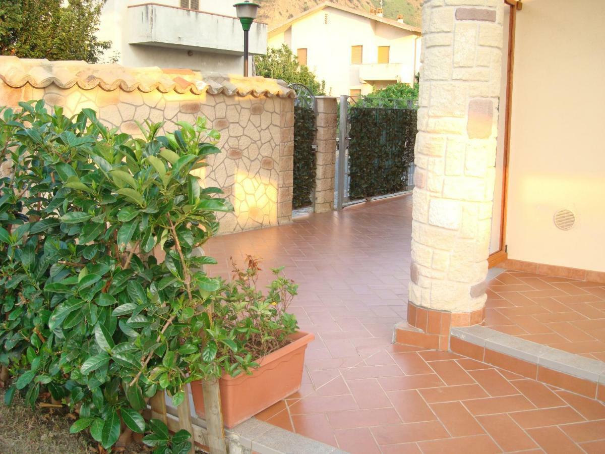 Guest House Mare E Luna Фьюмефреддо-Бруцио Экстерьер фото